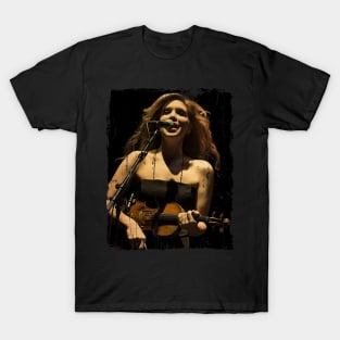 Alison Krauss - (singing) art drawing T-Shirt